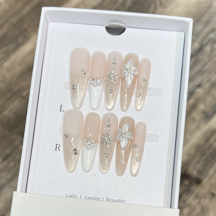 Ornate Press-On Nail Design Bowlift