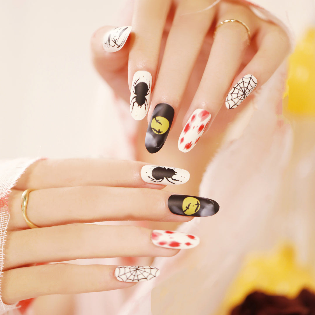Creative Halloween Nail Art Bowlift