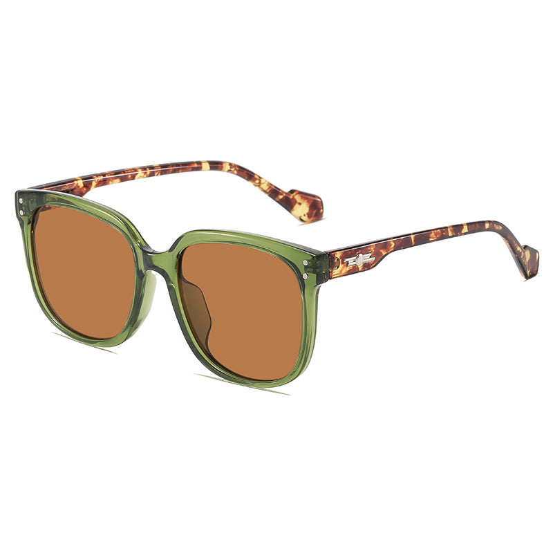 Designer Eyewear Bowlift