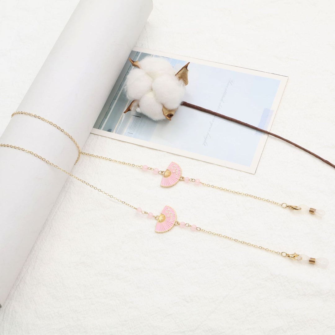 Stylish Eyewear Chain Bowlift