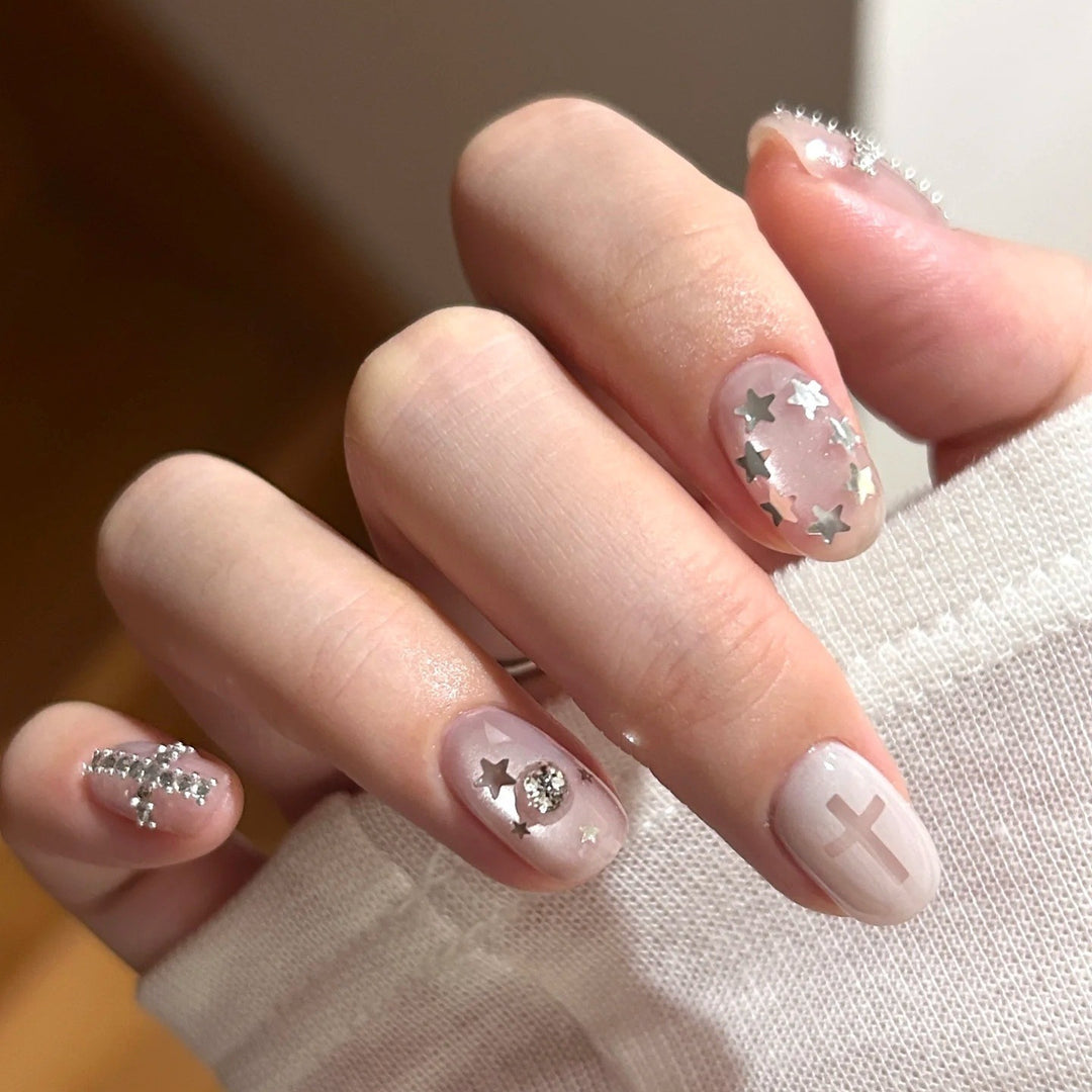 Artistic Glitter-Accent Press-On Nail Set Bowlift