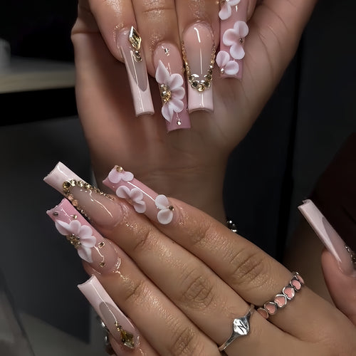 Elegant 3D Floral Press-On Nail Art Bowlift