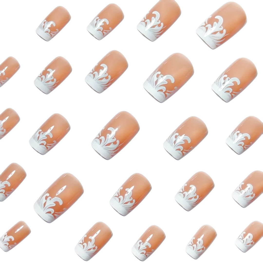 Artificial nails with elegant stiletto design Bowlift
