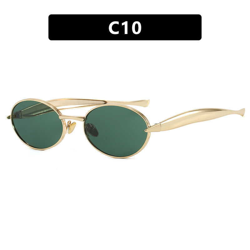 Women's fashionable sunglasses with oval frame and sparkling details Bowlift