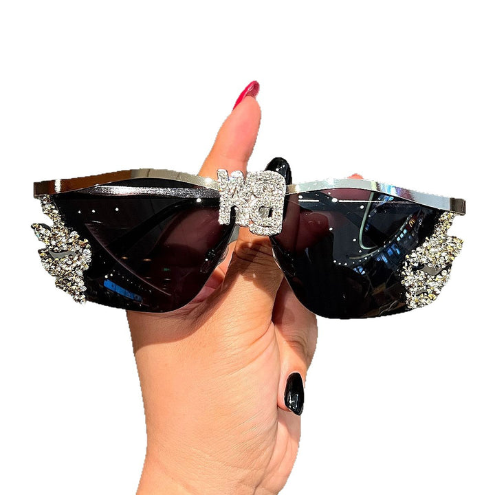 Ladies Glamorous Sunglasses Bowlift