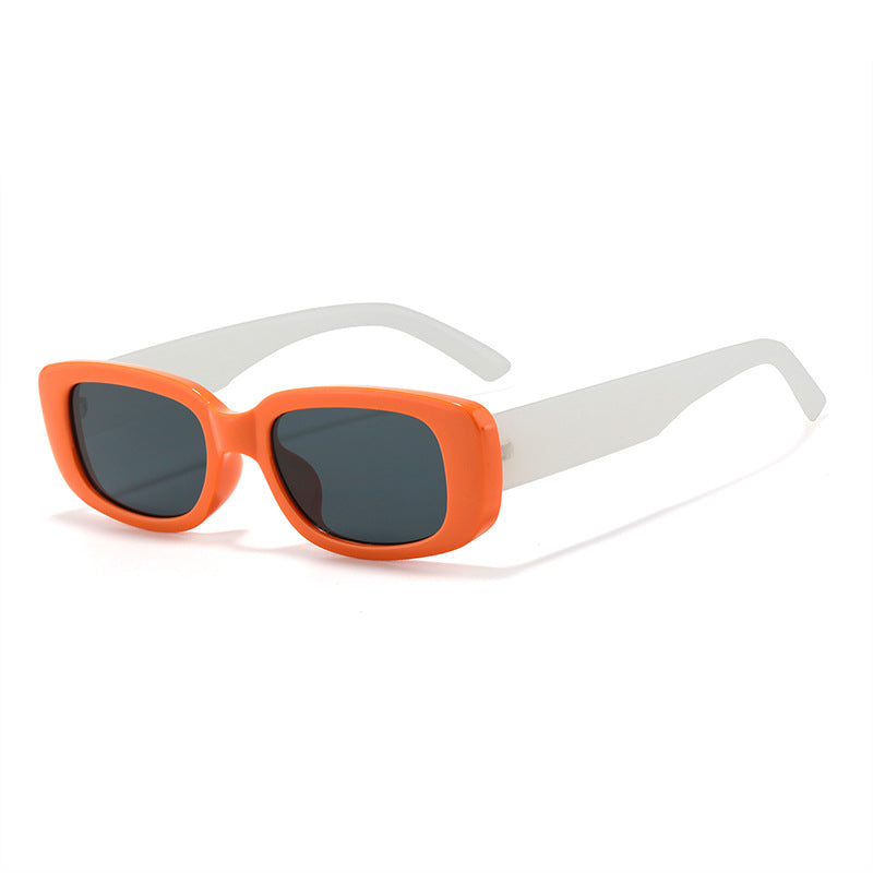 Vintage-Inspired Bold Frame Sunglasses