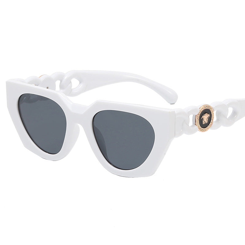 Women's fashionable sunglasses with extravagant design and luxurious details Bowlift