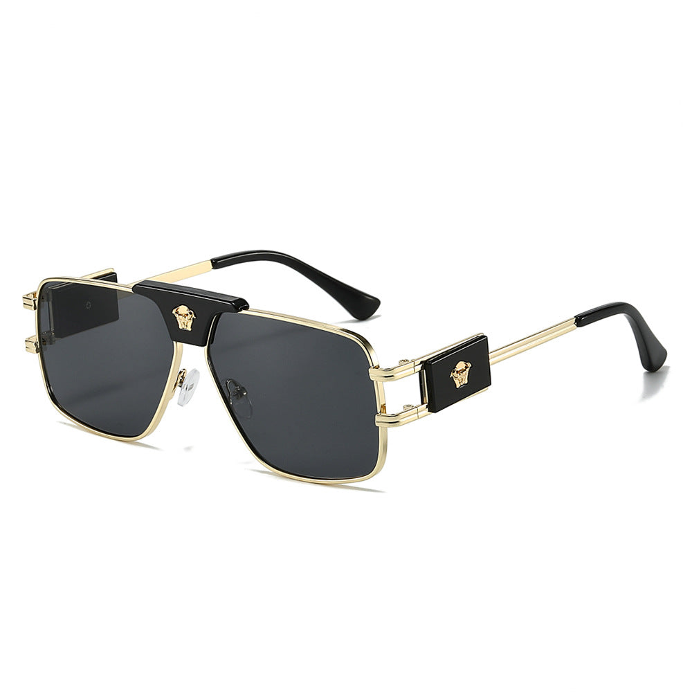 Women's stylish sunglasses with modern, square frame Bowlift