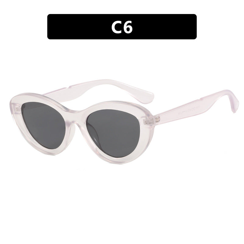 Ladies Cat-Eye Sunglasses with stylish plastic frame and polarized lenses Bowlift