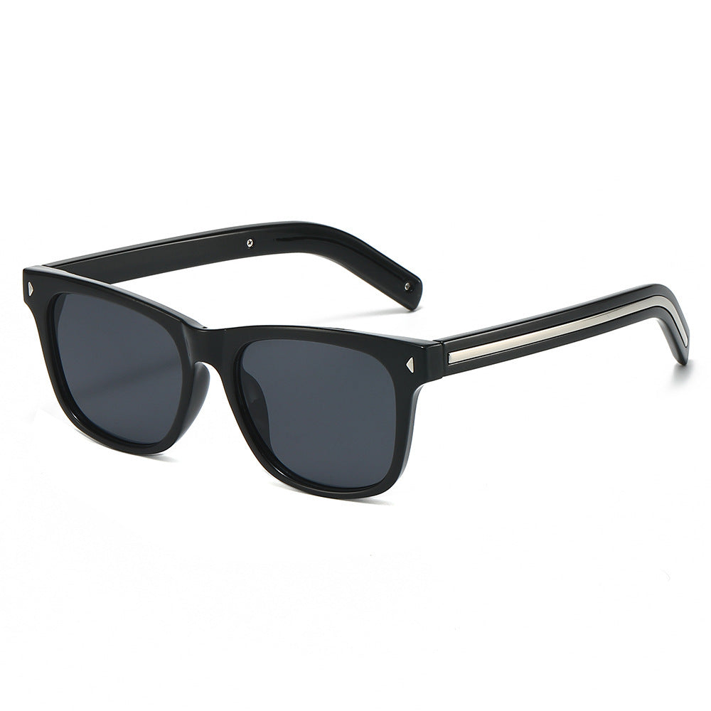 Retro-Inspired Flat Frame Sunglasses Bowlift