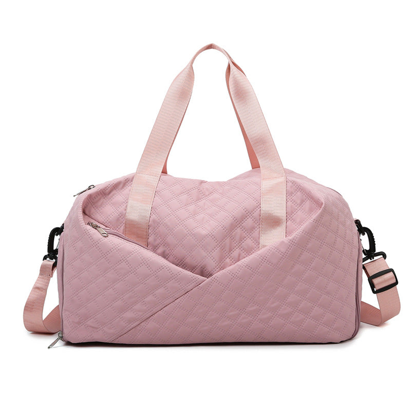 Sporty travel bag with elegant quilted pattern Bowlift