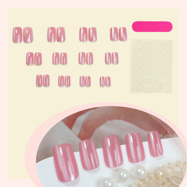 Artificial nail set with elegant shine and naturally looking finish Bowlift