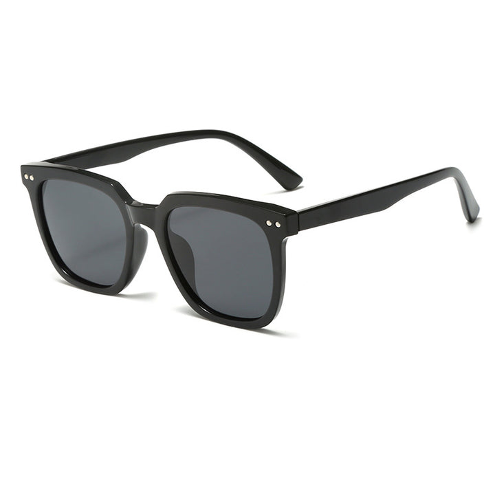 Ladies fashionable sunglasses Bowlift