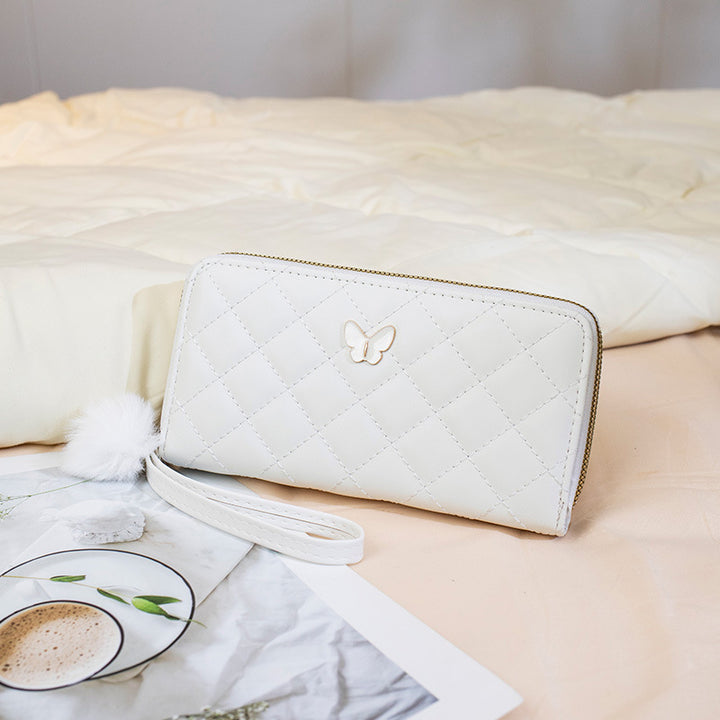 Elegant Quilted Leather Wallet