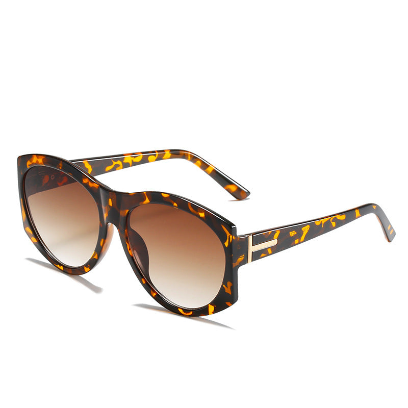 Oversized Vintage-Inspired Fashion Sunglasses Bowlift