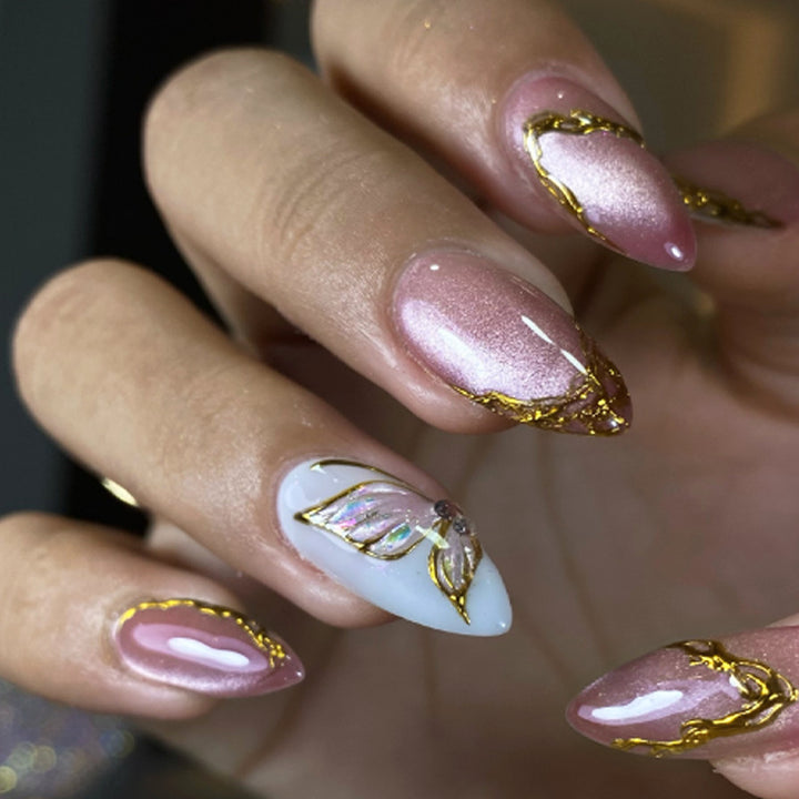 Elegant Press-On Nail Art Set with Golden Accents Bowlift