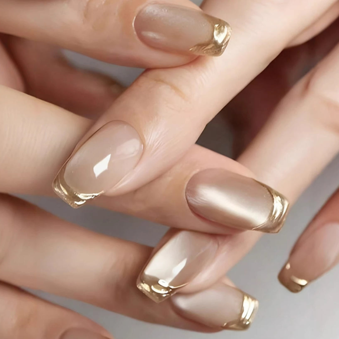 Premium Glossy French Tip Nail Extensions Bowlift