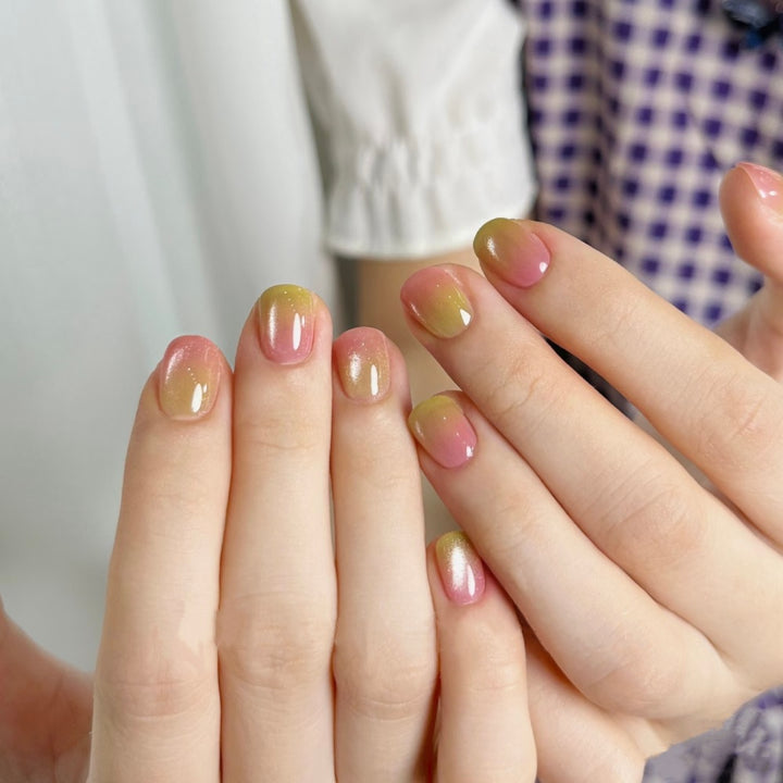Artificial nails with elegant ombre design Bowlift
