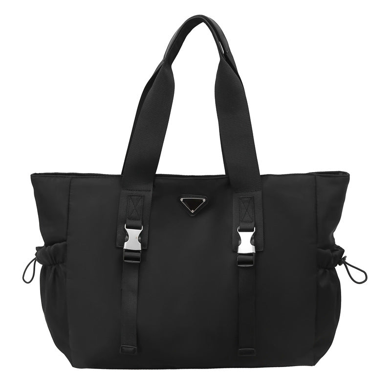 Multifunctional Sport and Everyday Bag Bowlift