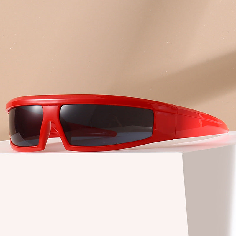 Women's Sporty Sunglasses with Robust Full Rim Design Bowlift