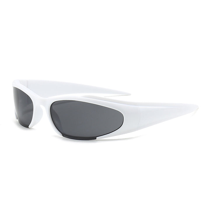 Women's sporty sunglasses in modern design Bowlift