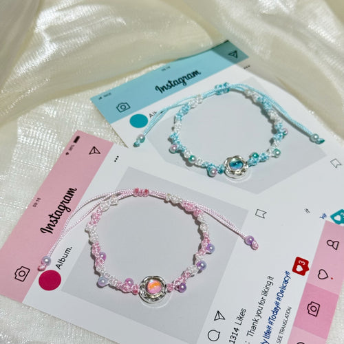 Adjustable Floral Charm Bracelet Bowlift