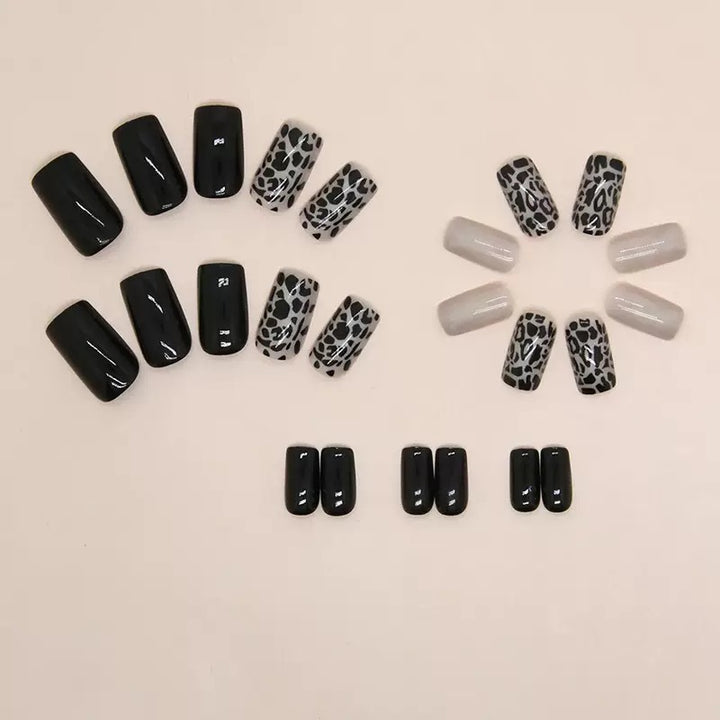 Acrylic nail set with stylish leopard pattern and elegant accents Bowlift