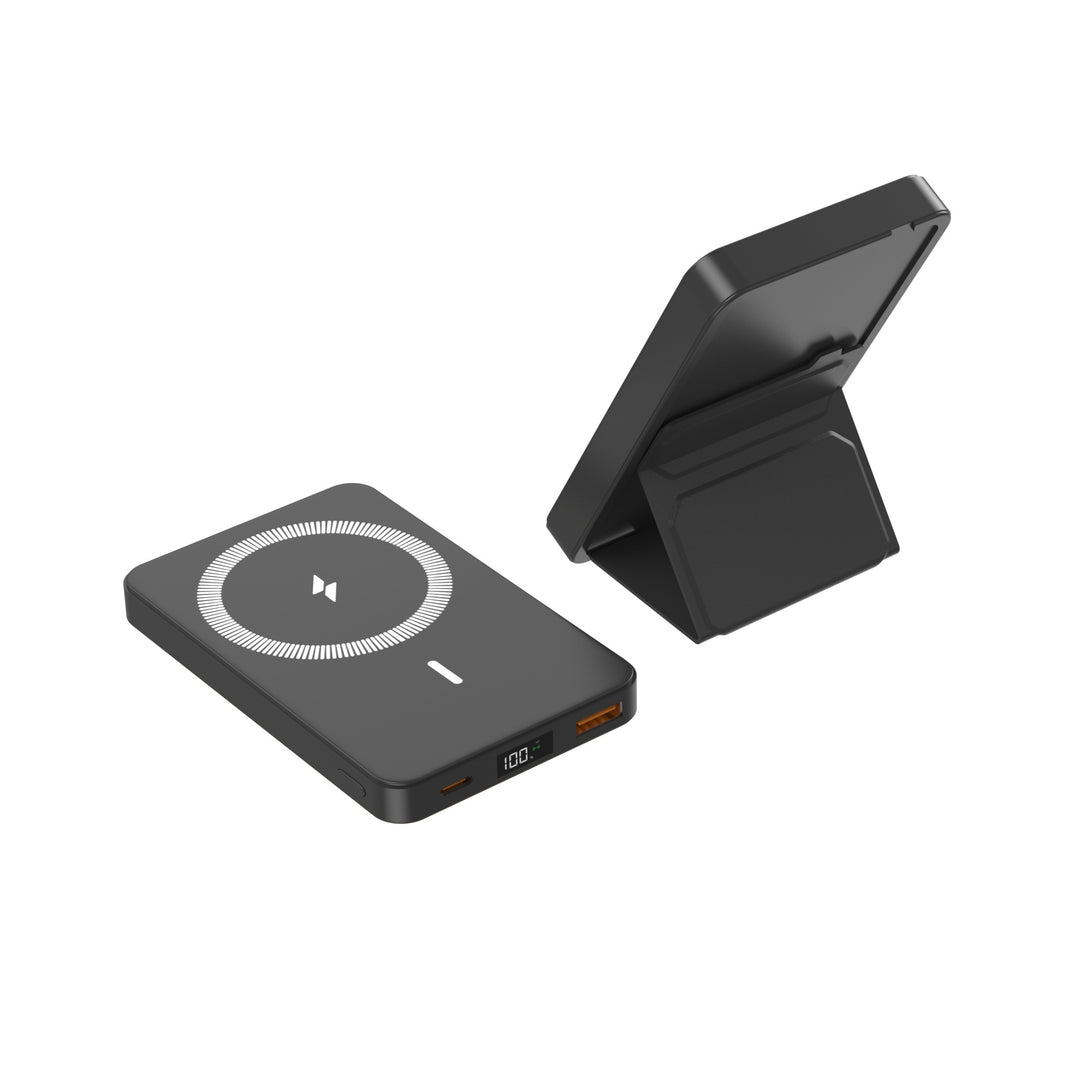 Portable Magsafe Powerbank with Integrated Stand and Digital Power Display Bowlift