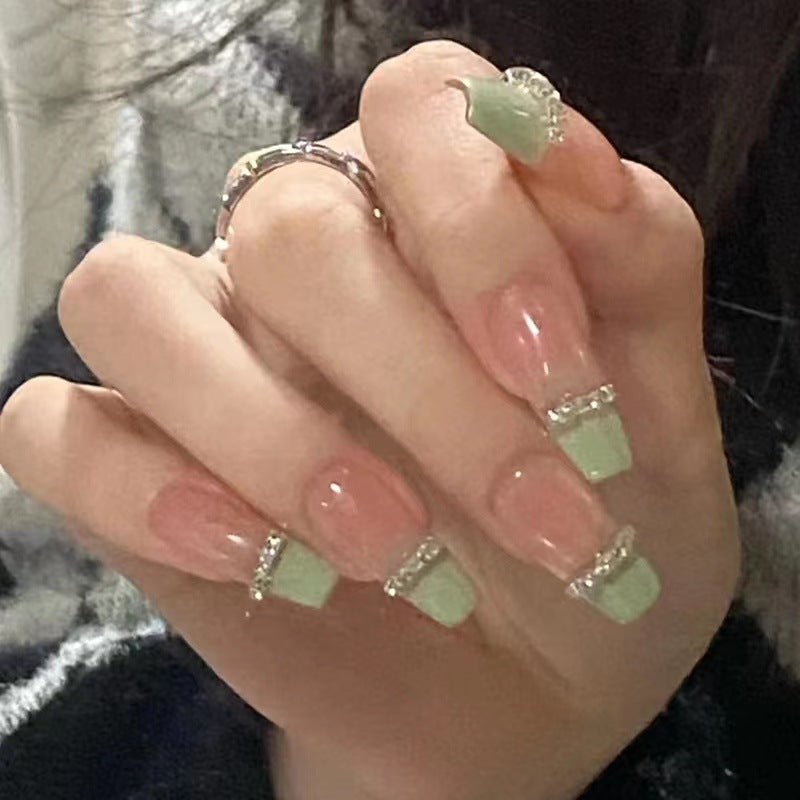 Sparkling Glamour Stiletto Nail Extensions Bowlift
