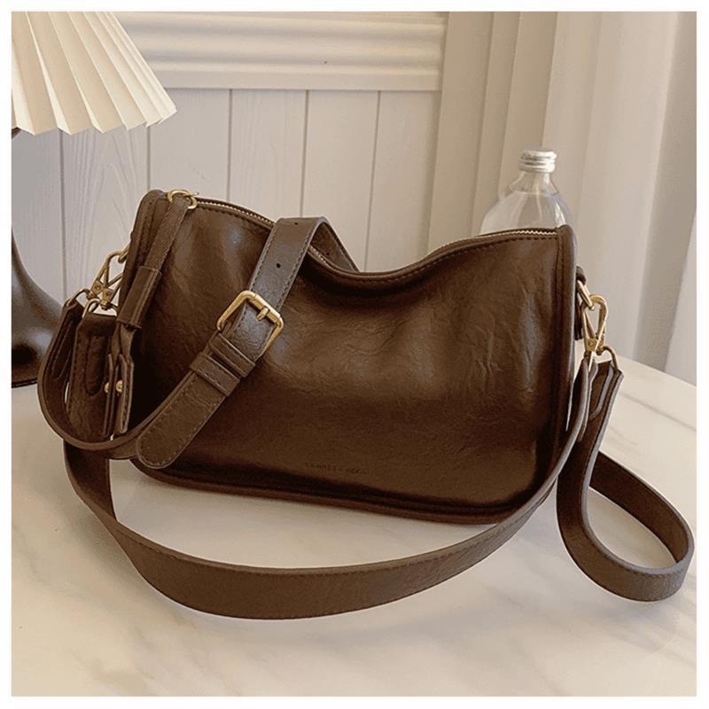 Luxury Slouchy Shoulder Bag Bowlift