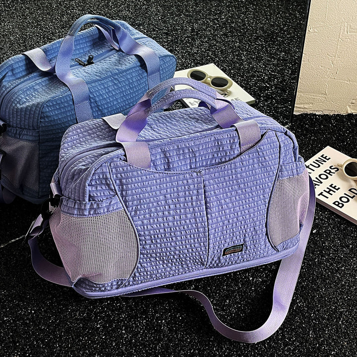 Textured Sports Duffle Bowlift