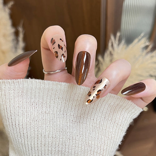 Artistic Stiletto Press-On Nail Set with Elegant Animal Print Bowlift