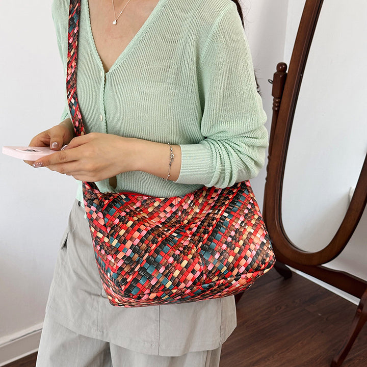 WoColorful Woven Hobo Bag Bowlift