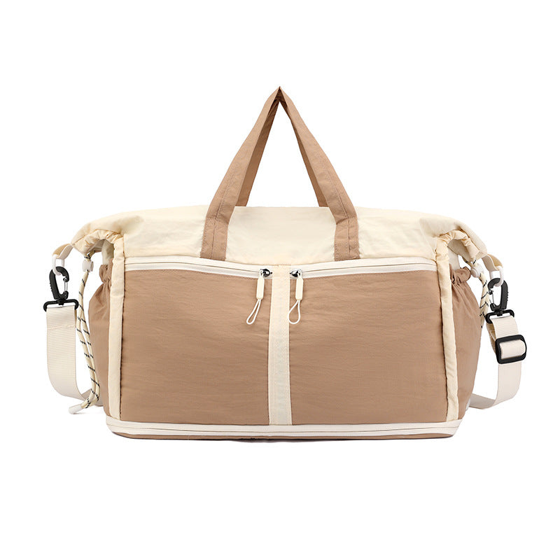 Sporty travel bag with smart organizer compartments Bowlift