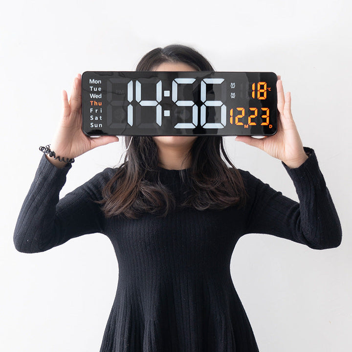 BowLift | Nordic Digital Watch 16 Inch Display