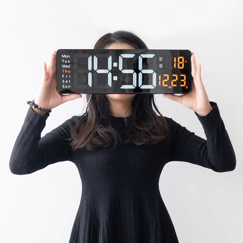 BowLift | Nordic Digital Watch 16 Inch Display