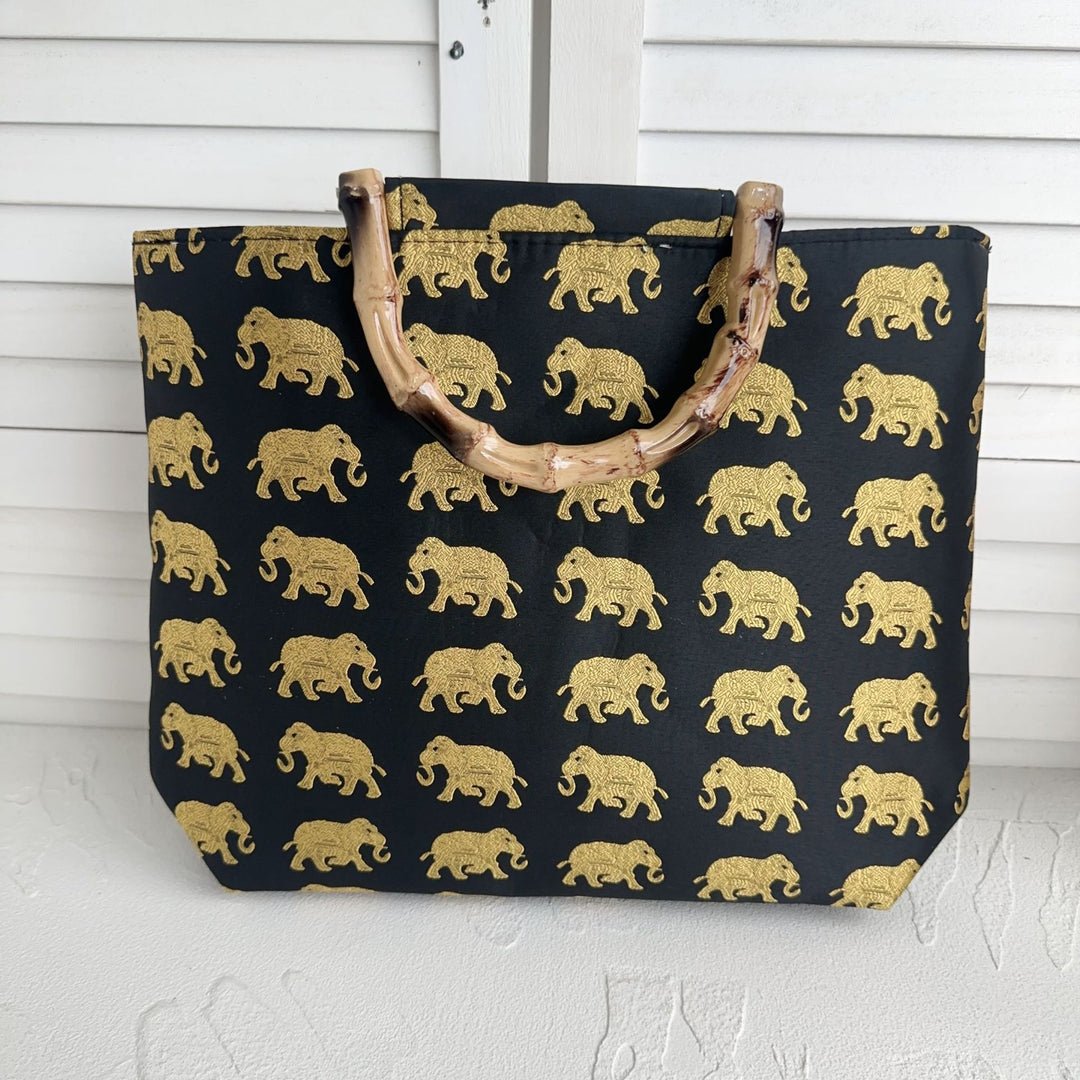 Stylish cotton bag with bamboo handles Bowlift