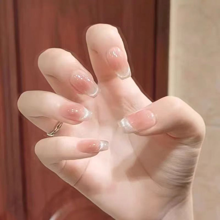 Elegant Artificial Nails with Sparkling Glitter and French Tip Design Bowlift