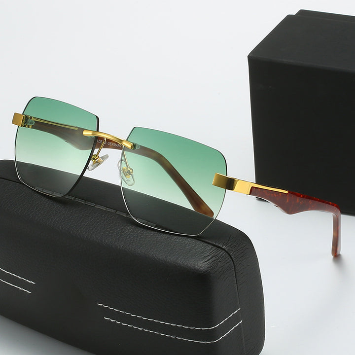 Women's Fashion Sunglasses in Modern Geometric Design Bowlift