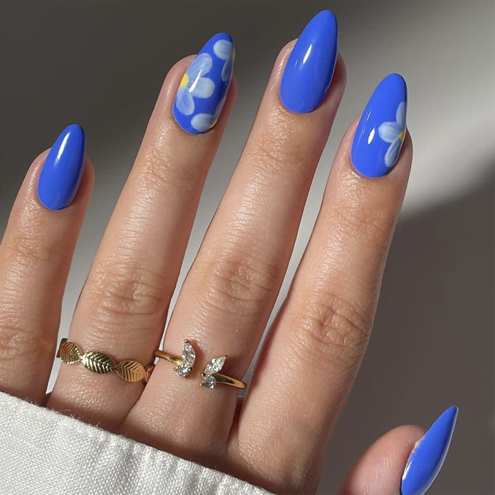Artistic Floral Nail Set Bowlift
