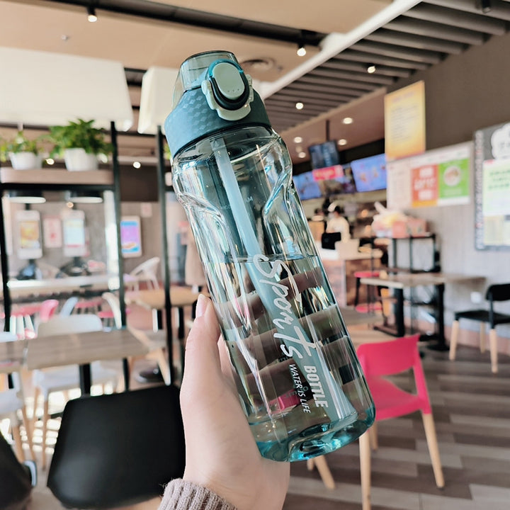 Women’s sporty water bottle with innovative closure Bowlift