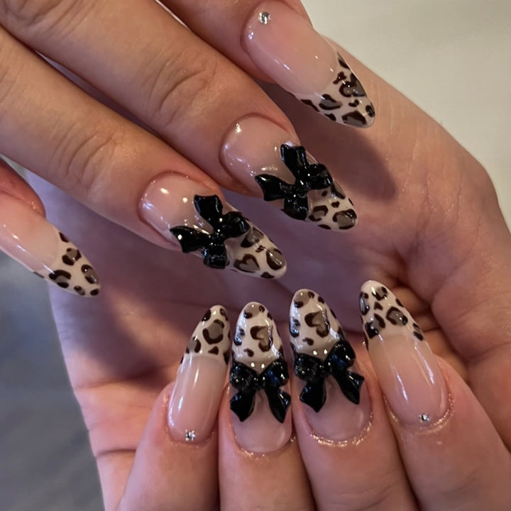 Decorative Leopard Print Nail Art Set Bowlift