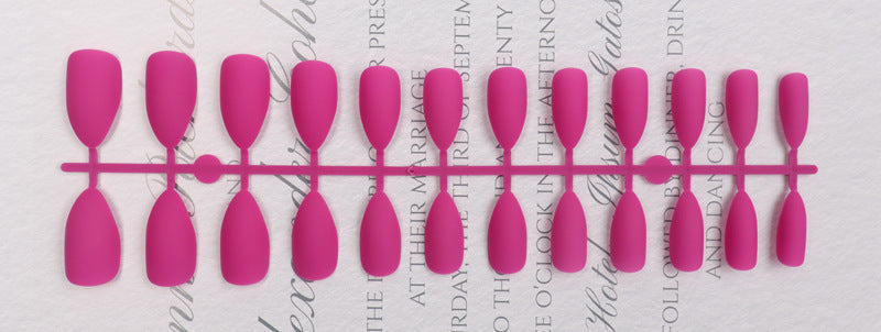 Stiletto Press-On Nail Set Bowlift