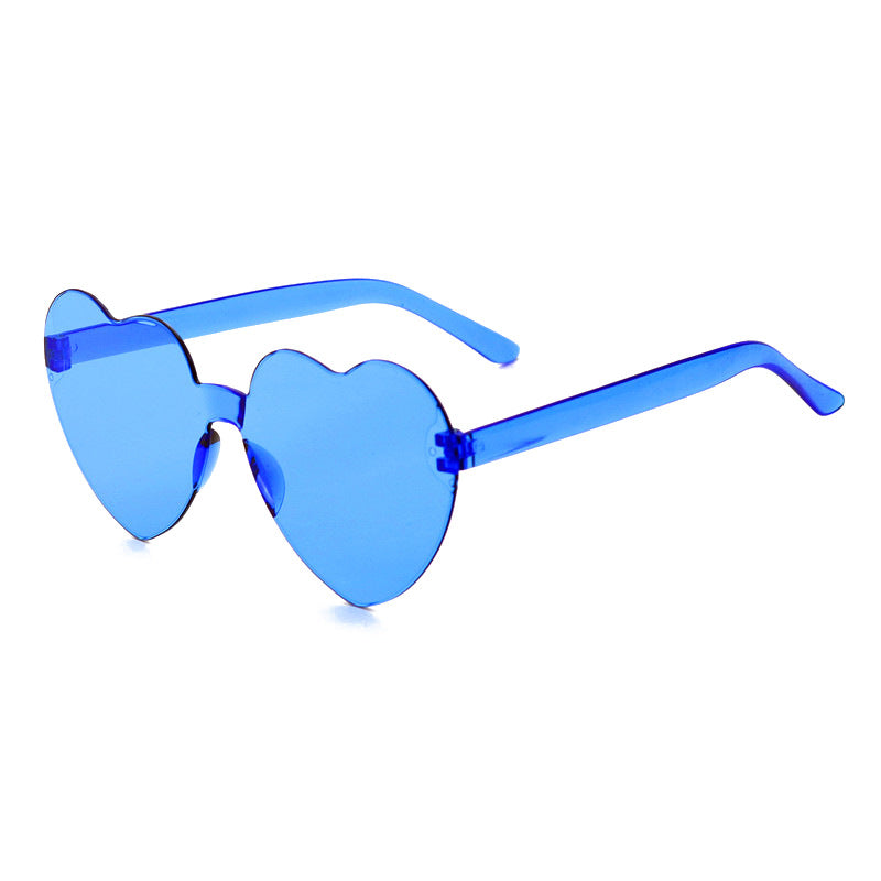 Heart-Shaped Fashion Sunglasses Bowlift