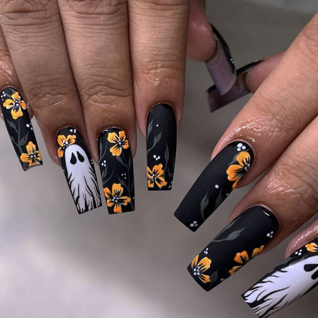 Halloween Themed 3D Decorative Nail Art Extensions Bowlift