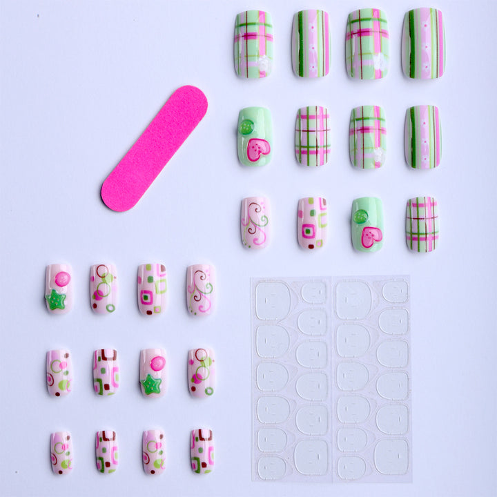 Artificial nails with playful geometric designs Bowlift