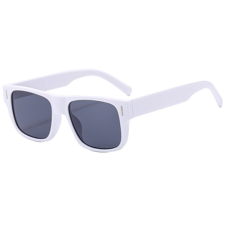 Women's sunglasses in a modern square design Bowlift
