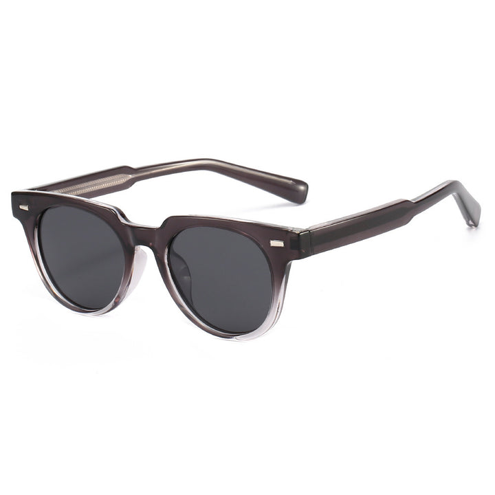 Ladies fashionable sunglasses in elegant retro design Bowlift