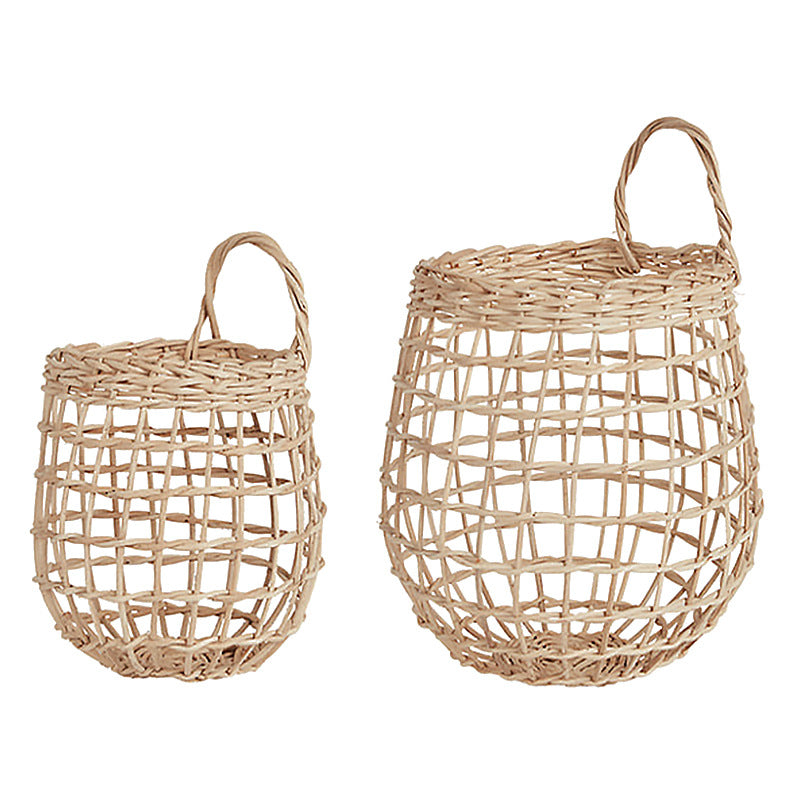 Handmade storage basket made of natural material Bowlift