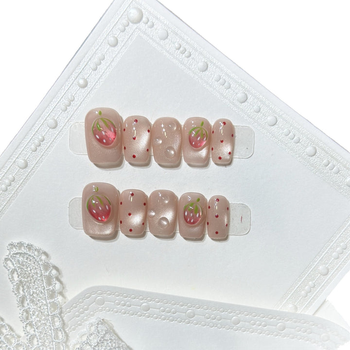 Strawberry-Inspired Press-On Nail Art Set Bowlift